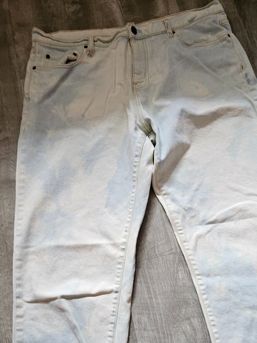 Blue Splattered Jeans W36 L34